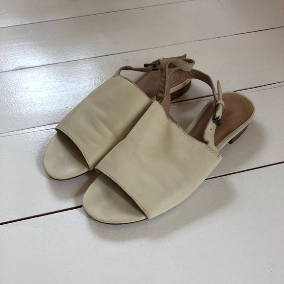 SOLD Madewell Sling Back Sandal Mule - Picture 2 of 4